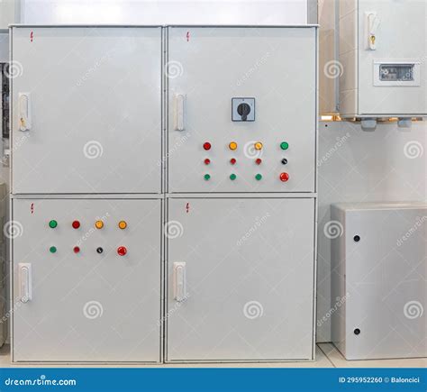 box photos electric power|Electric Power Box Pictures, Images and Stock Photos.